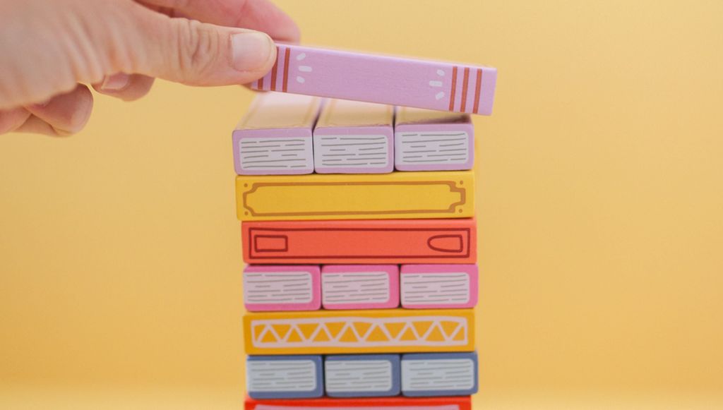 π Book Stack Balance Game | Classic Wooden Stacking Fun
