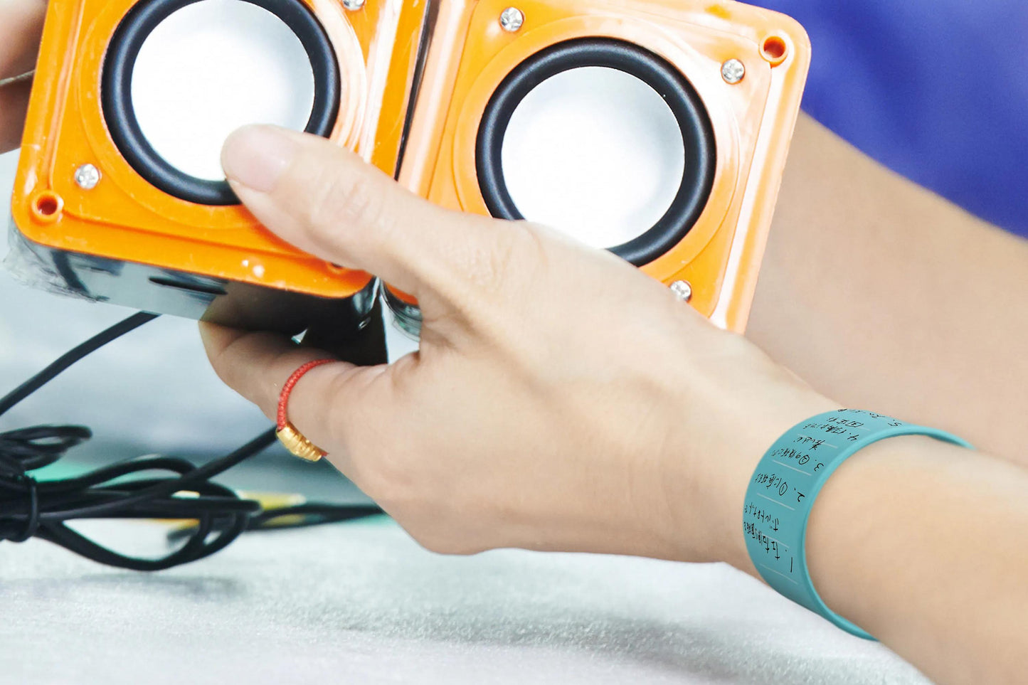 📒 Wristband Memo Pad | Rewritable Wearable Silicone Notes ✏️