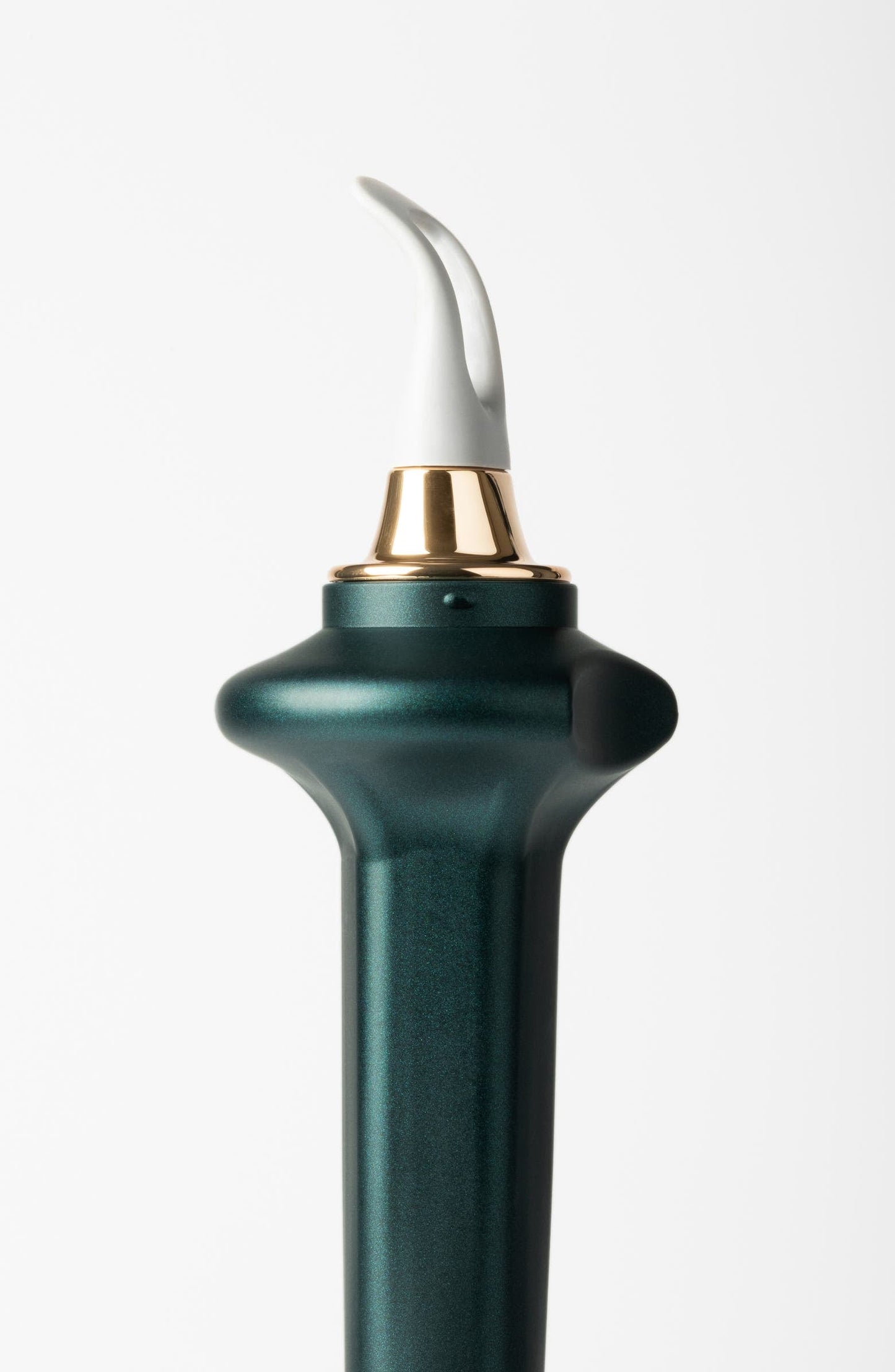 ✨ Eyeliner Applicator with Precision Tip & Guide Wand | Perfect Wings in Seconds